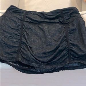 VGUC Athleta Workout / Tennis Skort Size Medium